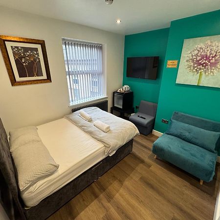 Southgate Luxury Apartments Elland Exteriér fotografie