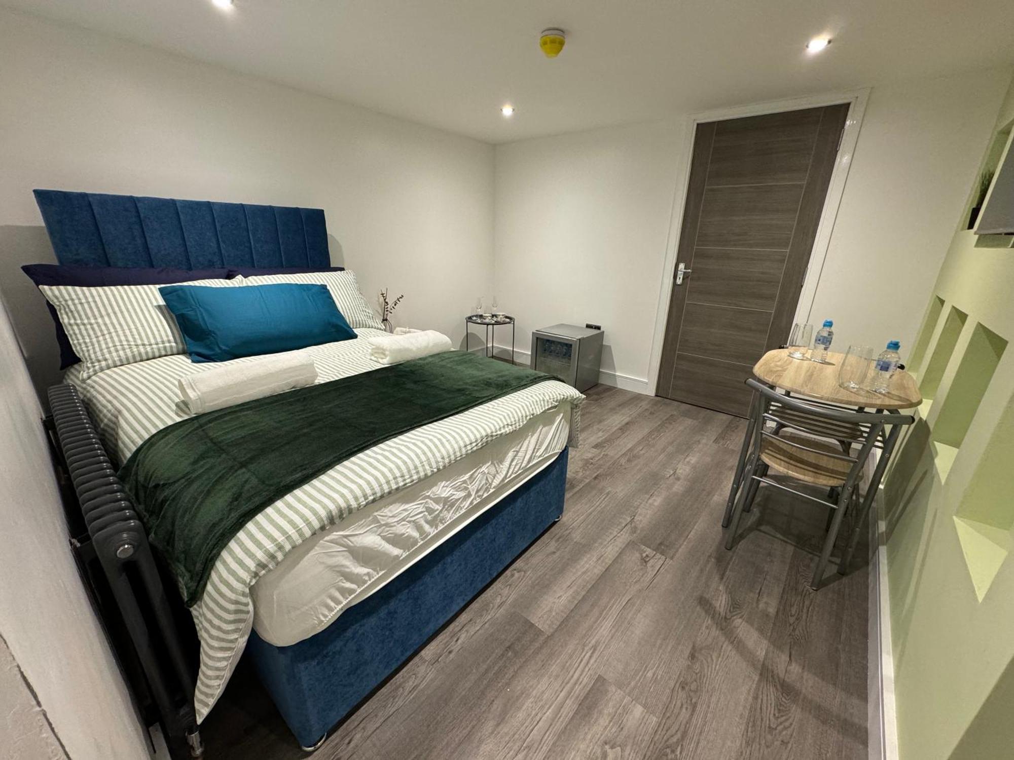 Southgate Luxury Apartments Elland Exteriér fotografie
