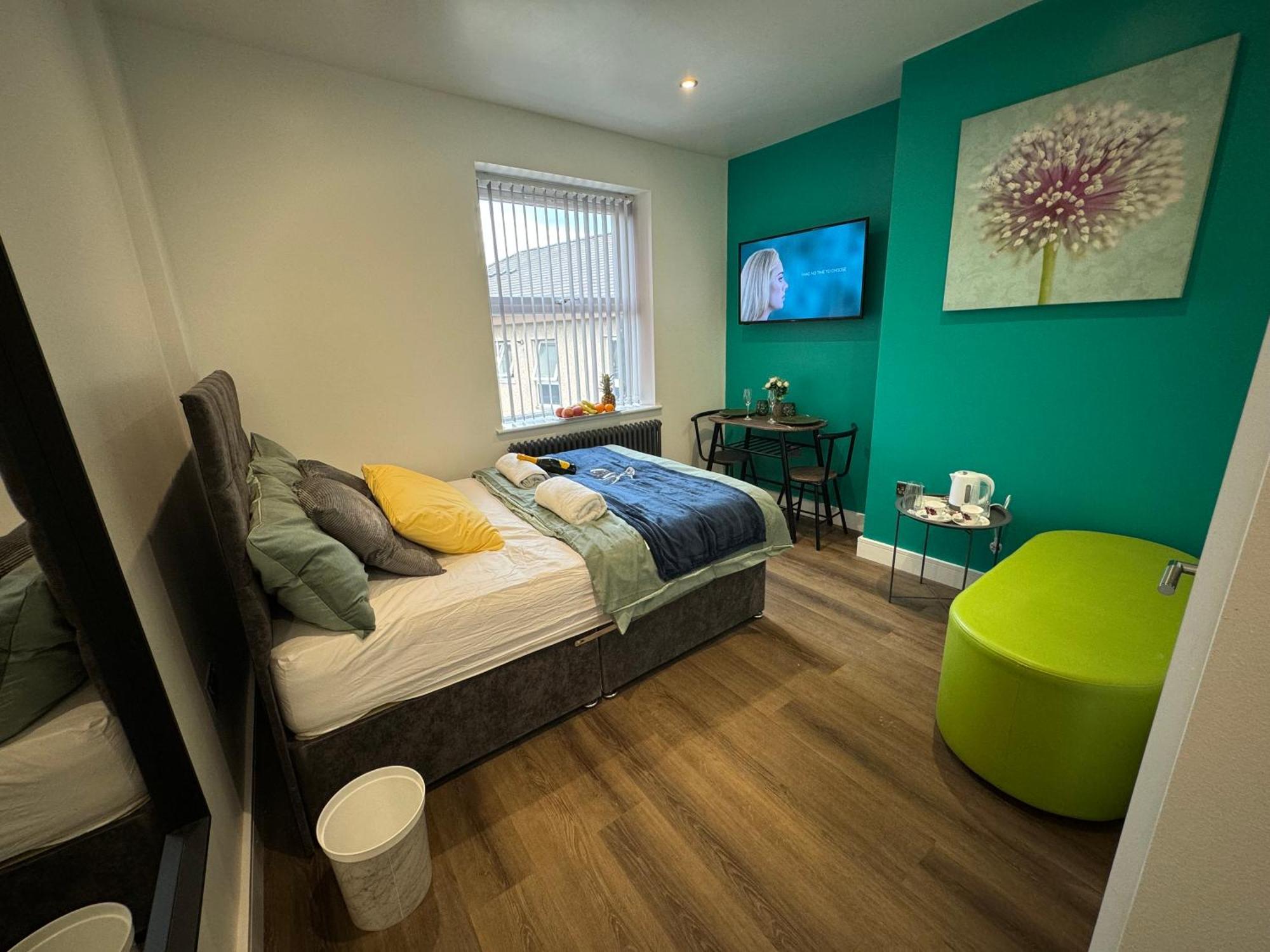 Southgate Luxury Apartments Elland Exteriér fotografie