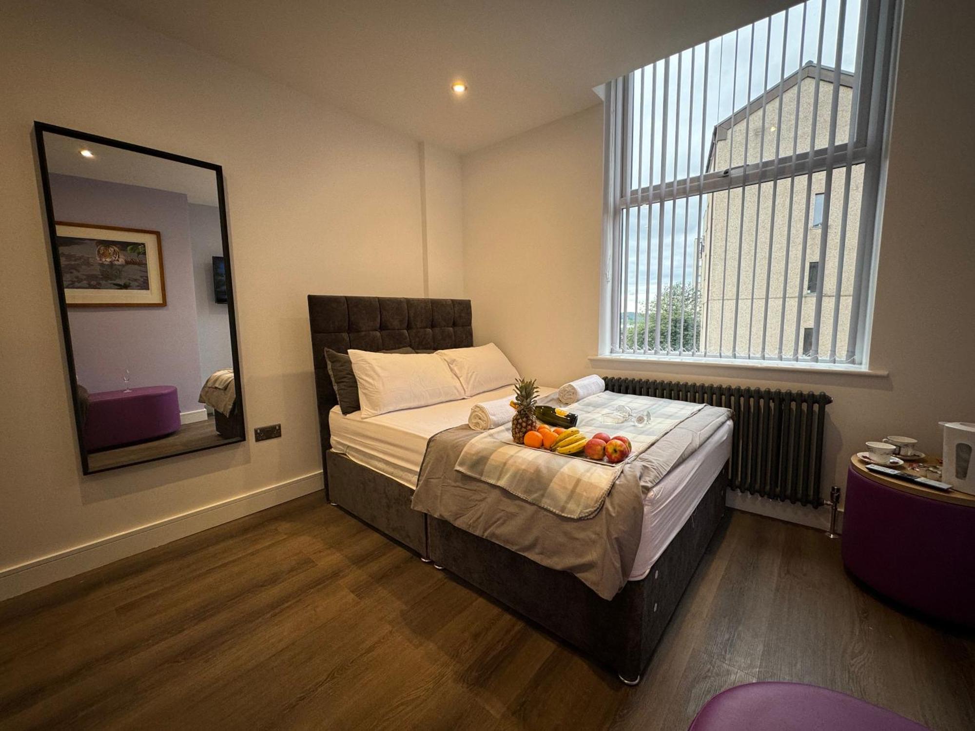 Southgate Luxury Apartments Elland Exteriér fotografie