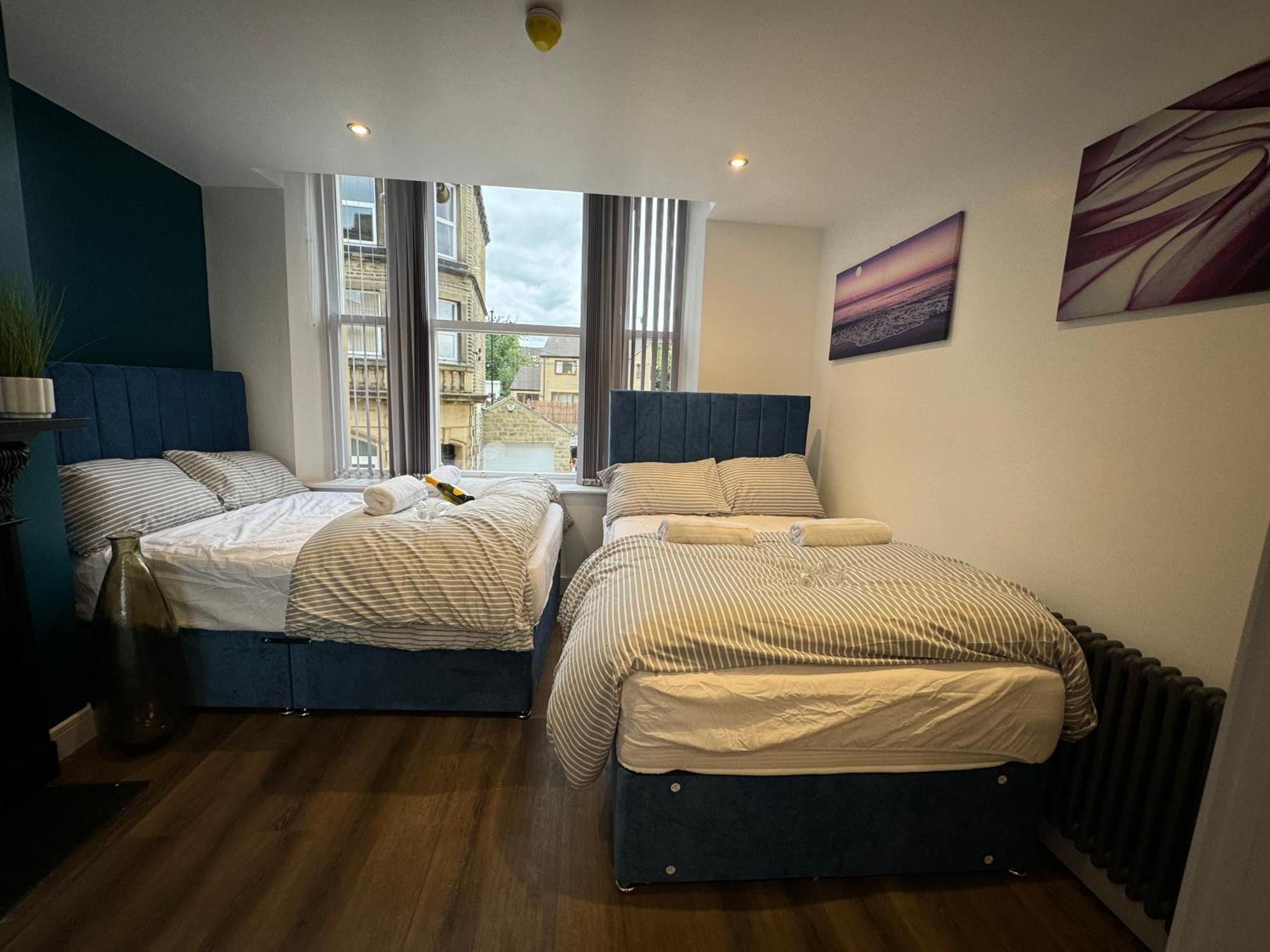 Southgate Luxury Apartments Elland Exteriér fotografie